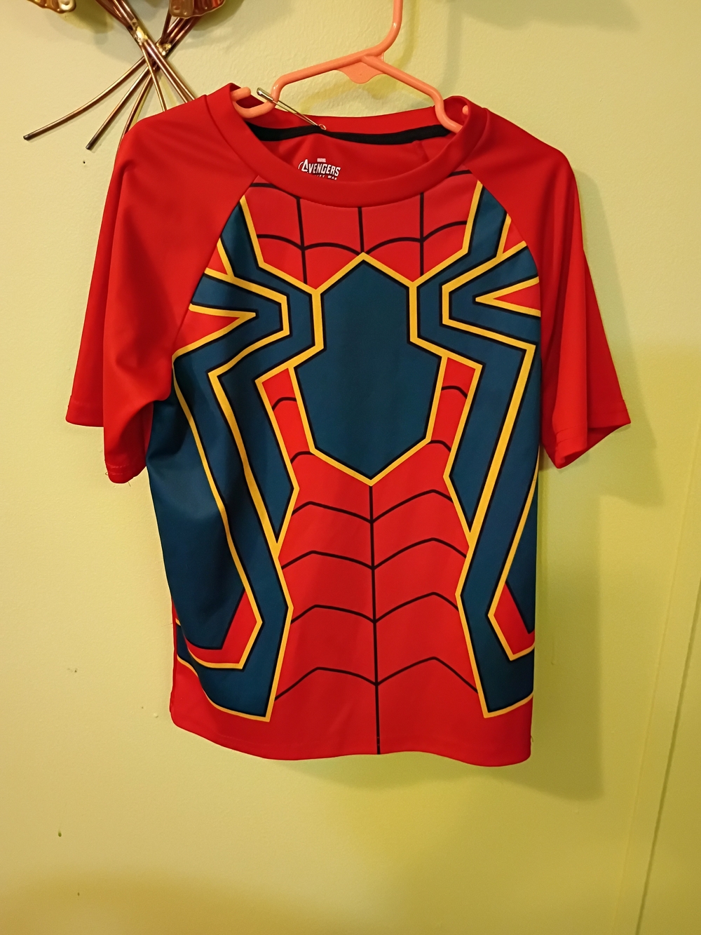 Boys Size 8 Marvel Red, Blue and Yellow Spider-Man Graphic Short Sleeve Tee